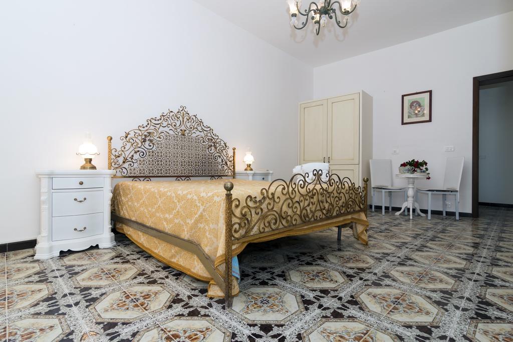 Bed&Breakfast Scicli Val Di Noto Camera foto